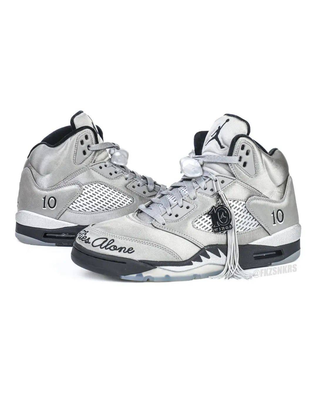 絲綢鞋面<strong></p>
<p>絲綢</strong>！AJ5 “Wings” 最新實物來了！:絲綢